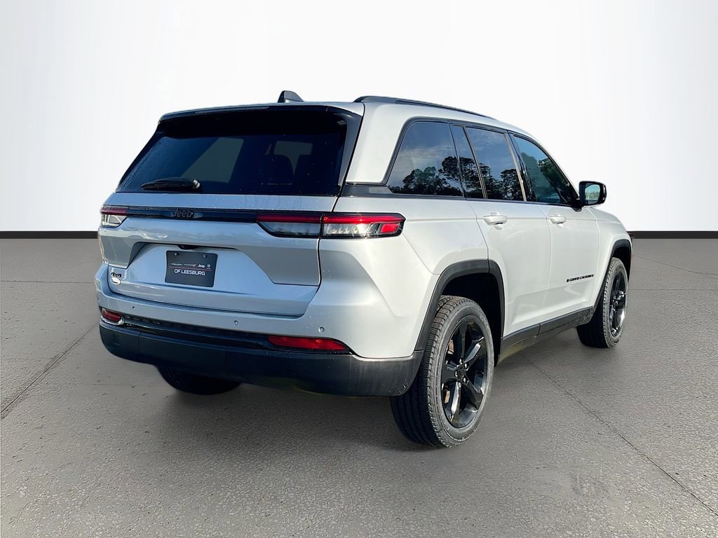 Certified 2023 Jeep Grand Cherokee Altitude AWD/4WD image 7