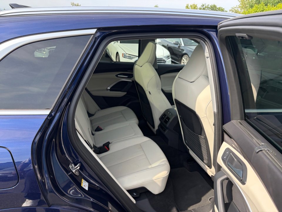 Used 2025 Audi Q5 Prestige AWD/4WD image 29