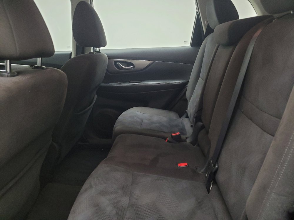 Used 2015 Nissan Rogue S AWD/4WD image 18