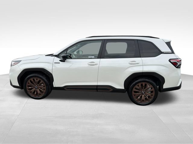 Used 2025 Subaru Forester Sport AWD/4WD image 4