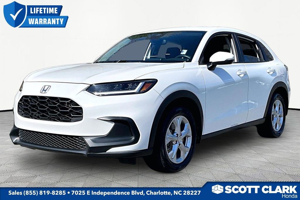 Used 2024 Honda HR-V LX image 3