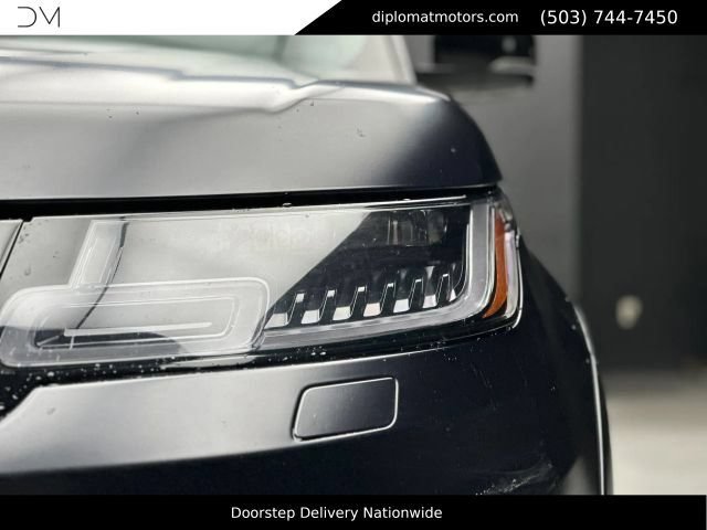 Used 2021 Land Rover Range Rover Sport SVR AWD/4WD image 13