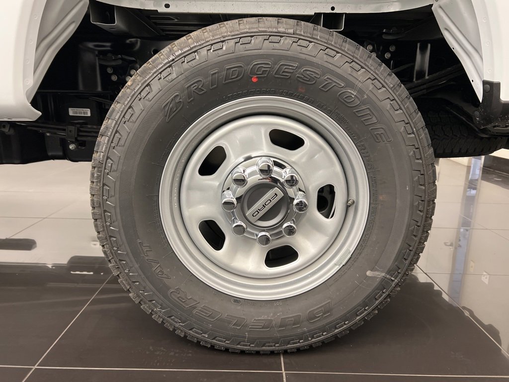 New 2026 Ford F350 XL w/ XL Chrome Package image 7