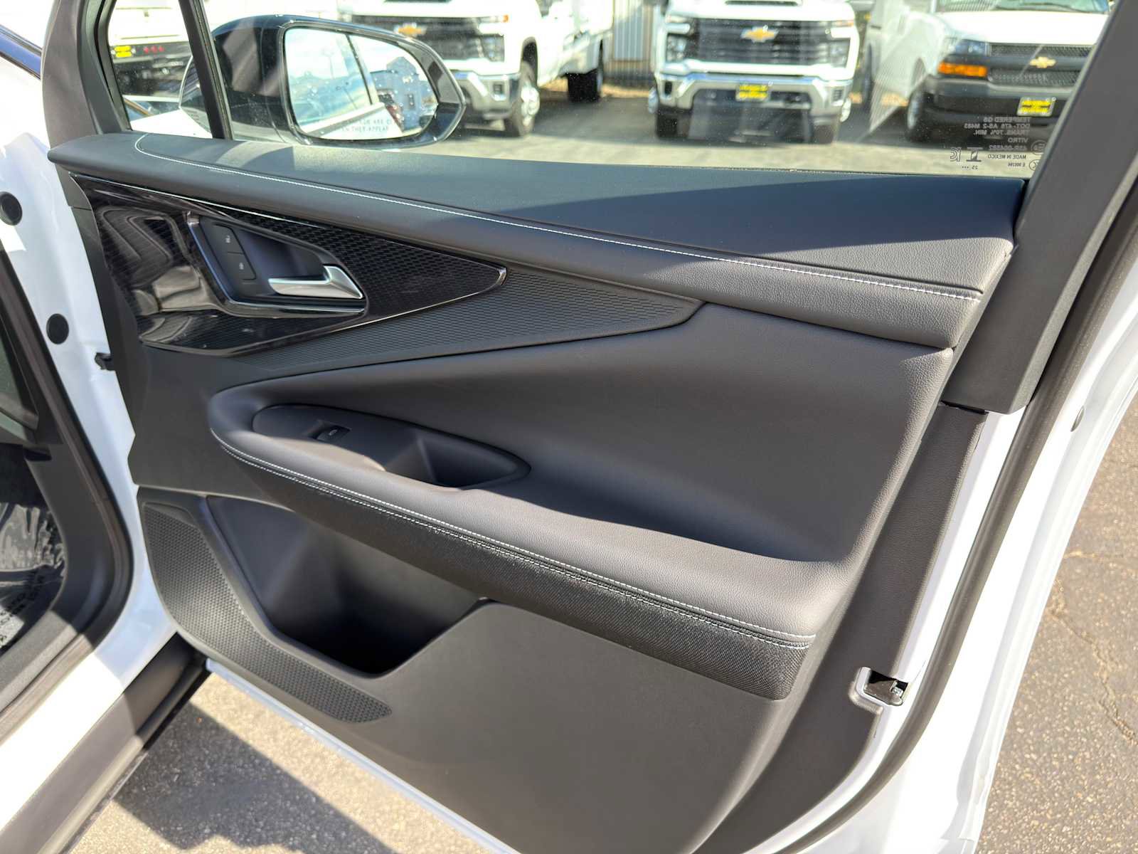 New 2026 Chevrolet Blazer EV LT image 11