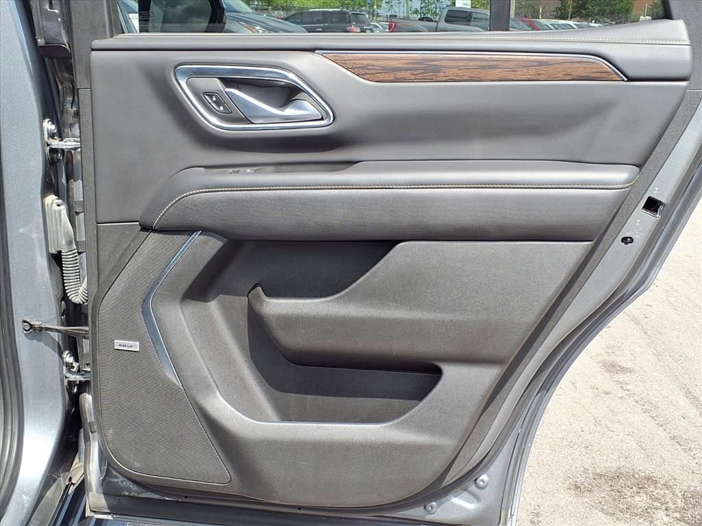 Used 2022 Chevrolet Tahoe Premier AWD/4WD image 14
