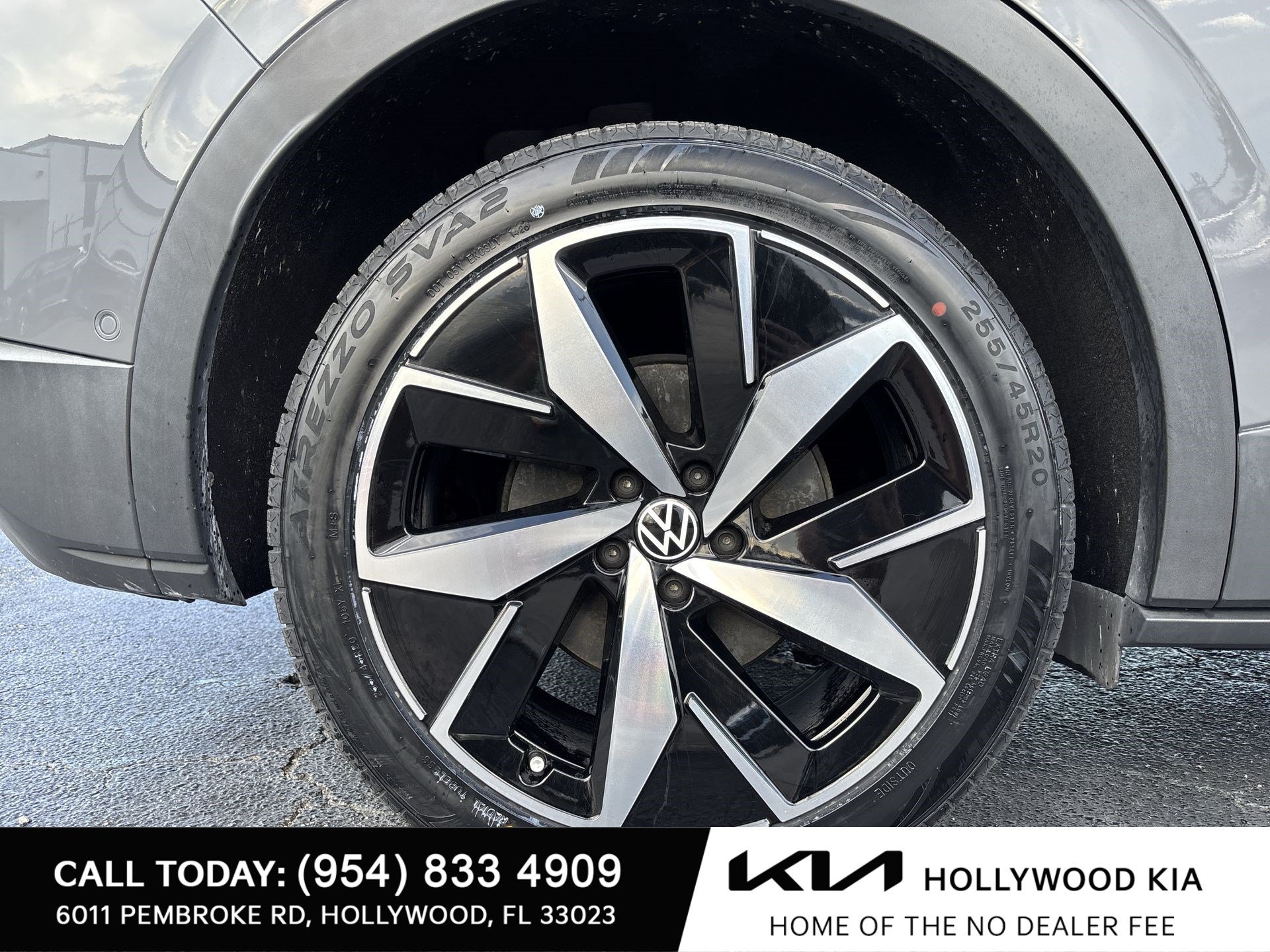 Used 2023 Volkswagen ID.4 Pro S AWD/4WD image 18