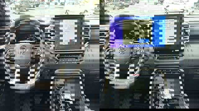 New 2026 Toyota Tundra Platinum image 9