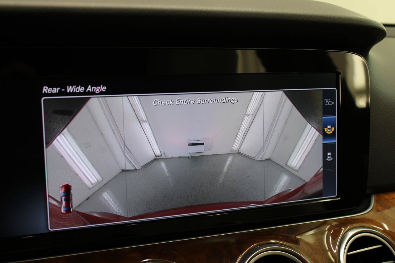 Used 2017 Mercedes-Benz E 300 image 61