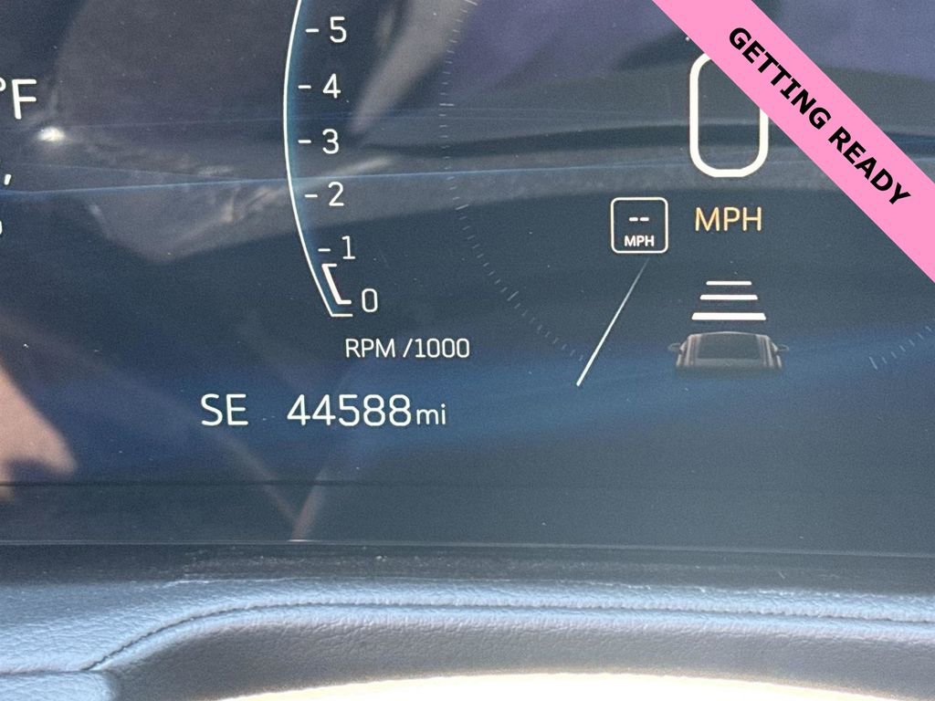 Used 2024 Cadillac XT4 Premium Luxury image 11