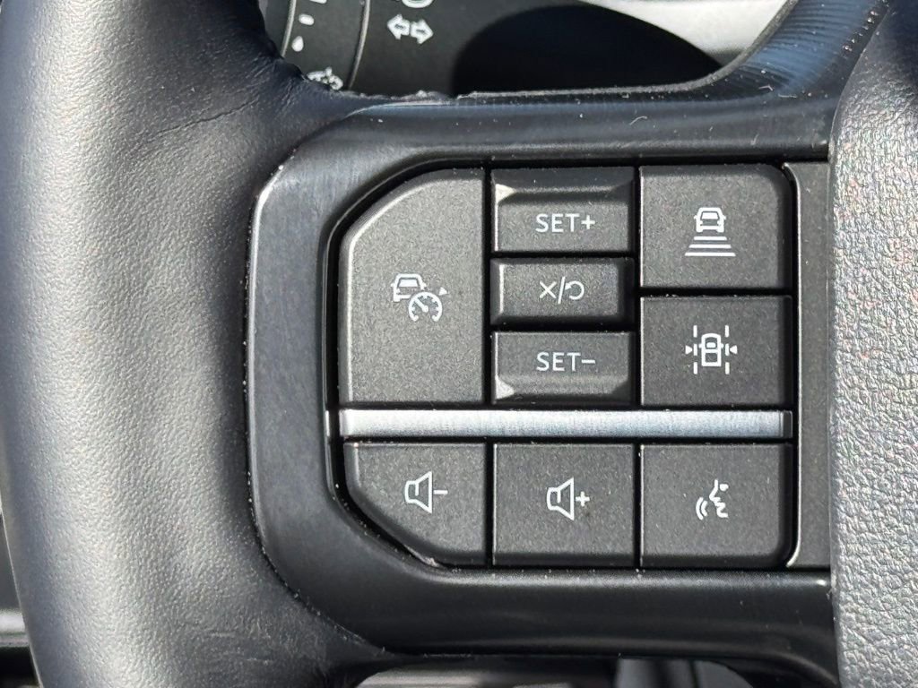 Certified 2025 Ford F150 Platinum w/ Equipment Group 702A High image 23