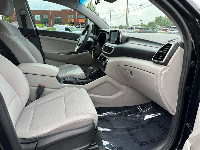 Used 2021 Hyundai Tucson SE FWD image 4