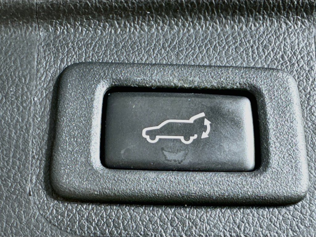 Used 2019 Subaru Outback 2.5i Limited AWD/4WD image 35