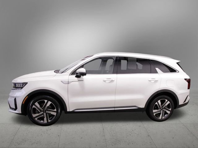 Used 2022 Kia Sorento SX Prestige w/ Panoramic Sunroof Package image 2