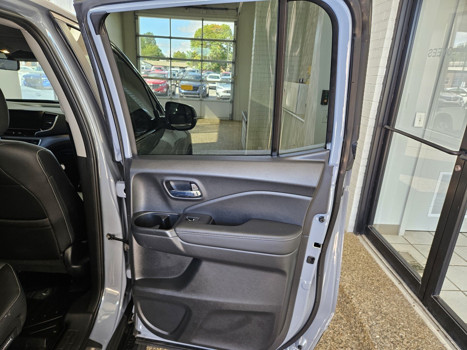 Used 2024 Honda Ridgeline RTL image 17
