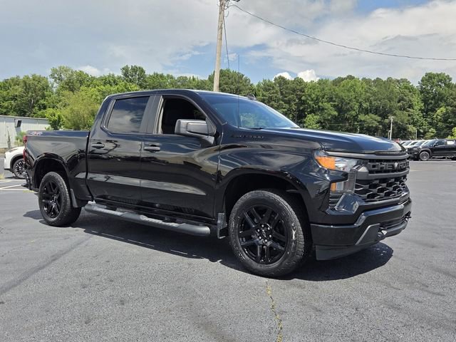 Used 2024 Chevrolet Silverado 1500 Custom w/ Turbomax Blackout Package AWD/4WD image 7
