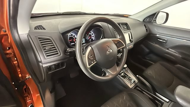 Used 2024 Mitsubishi Outlander Sport ES AWD/4WD image 14