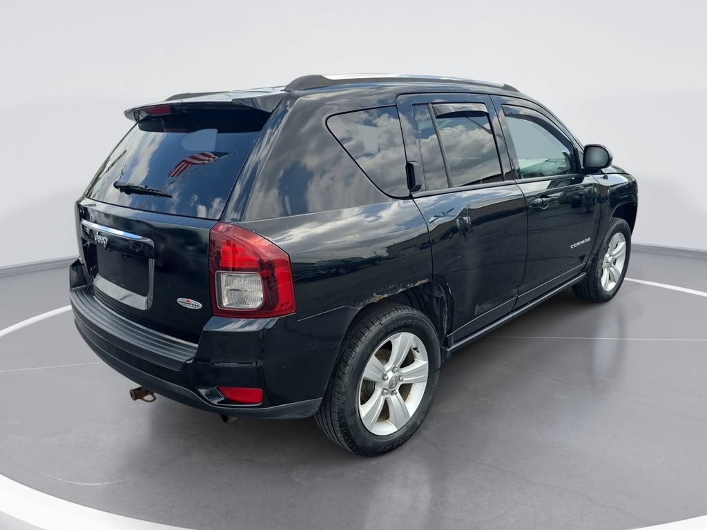 Used 2015 Jeep Compass 4WD image 3