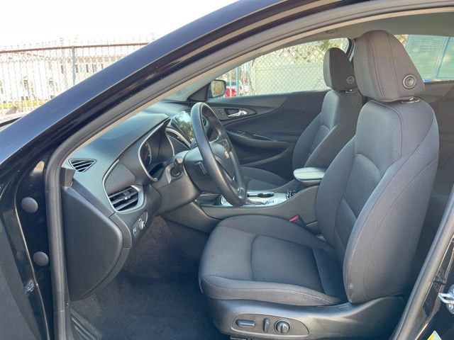 Used 2022 Chevrolet Malibu LT image 16