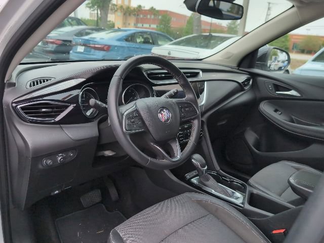 Used 2021 Buick Encore GX Select w/ Sport Touring Package FWD image 8