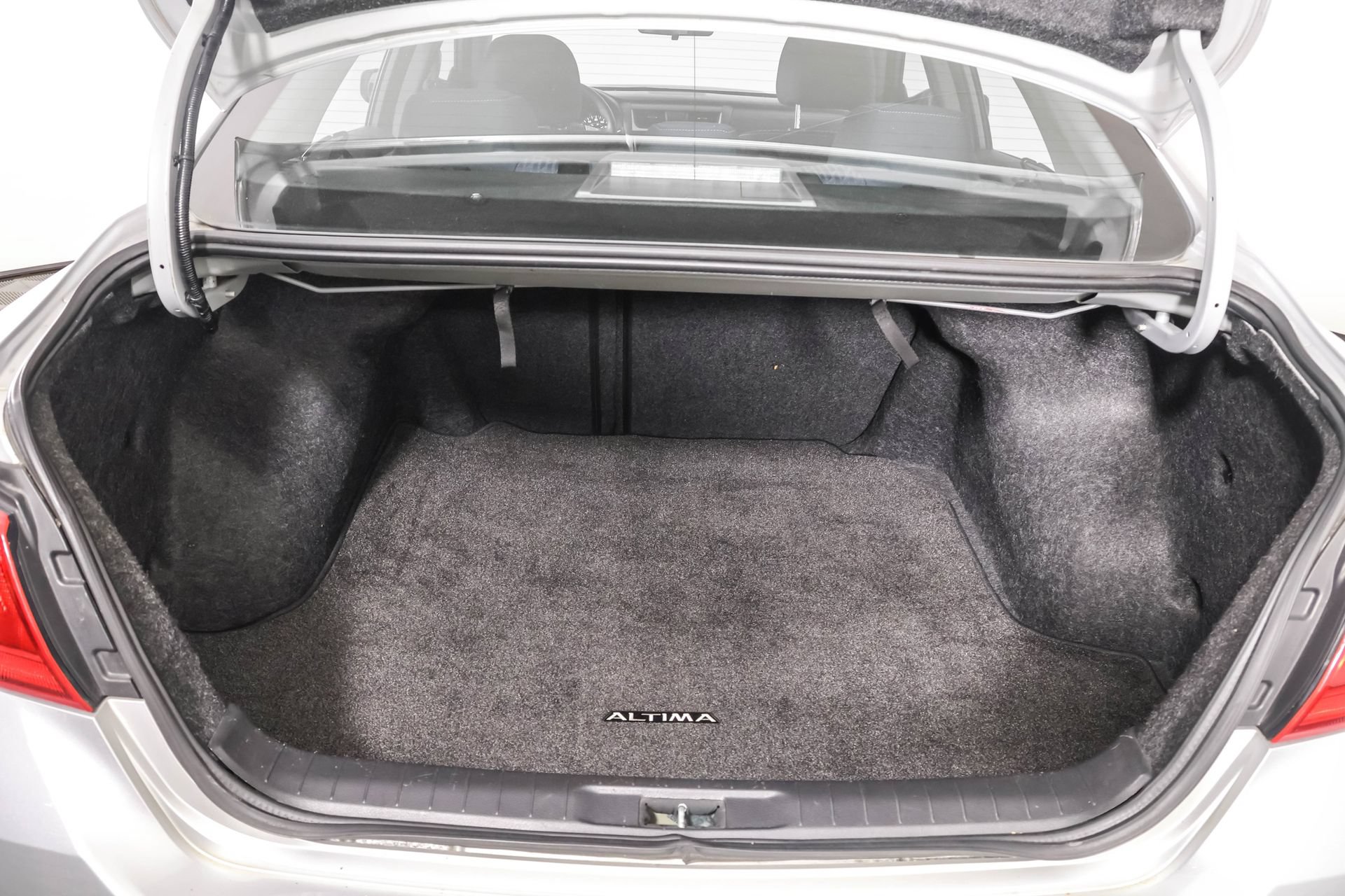 Used 2017 Nissan Altima 2.5 S w/ Power Driver Seat Package FWD image 38