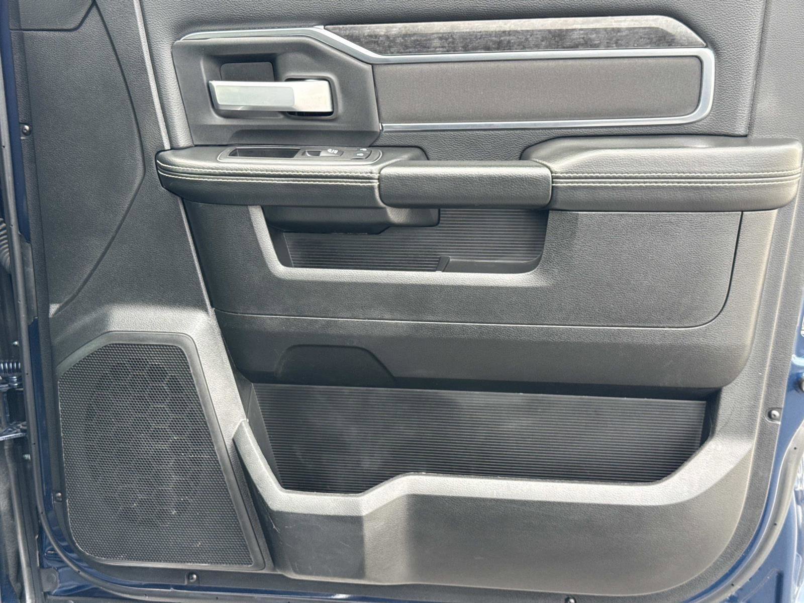 Used 2024 RAM 2500 Big Horn w/ Bed Utility Group image 17