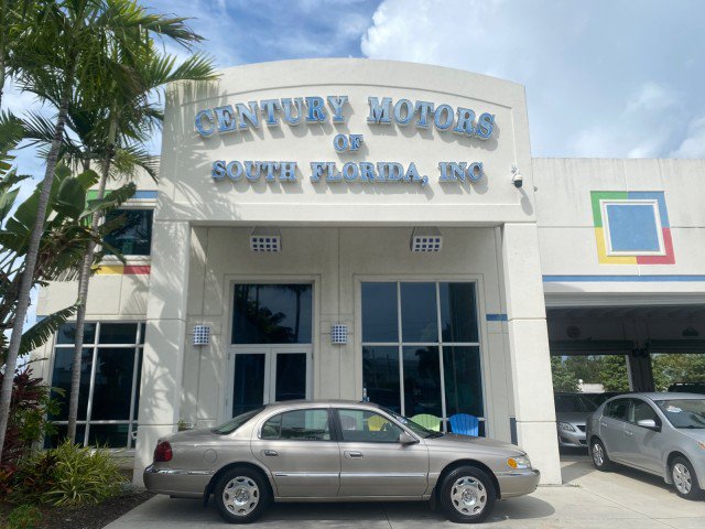 Used 2002 Lincoln Continental