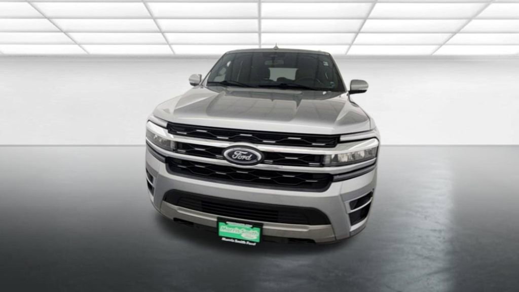 Used 2022 Ford Expedition Max Limited image 2