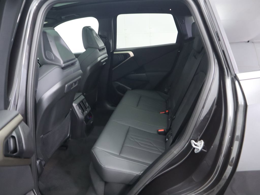 Used 2025 BMW X3 xDrive30i w/ Premium Package AWD/4WD image 22