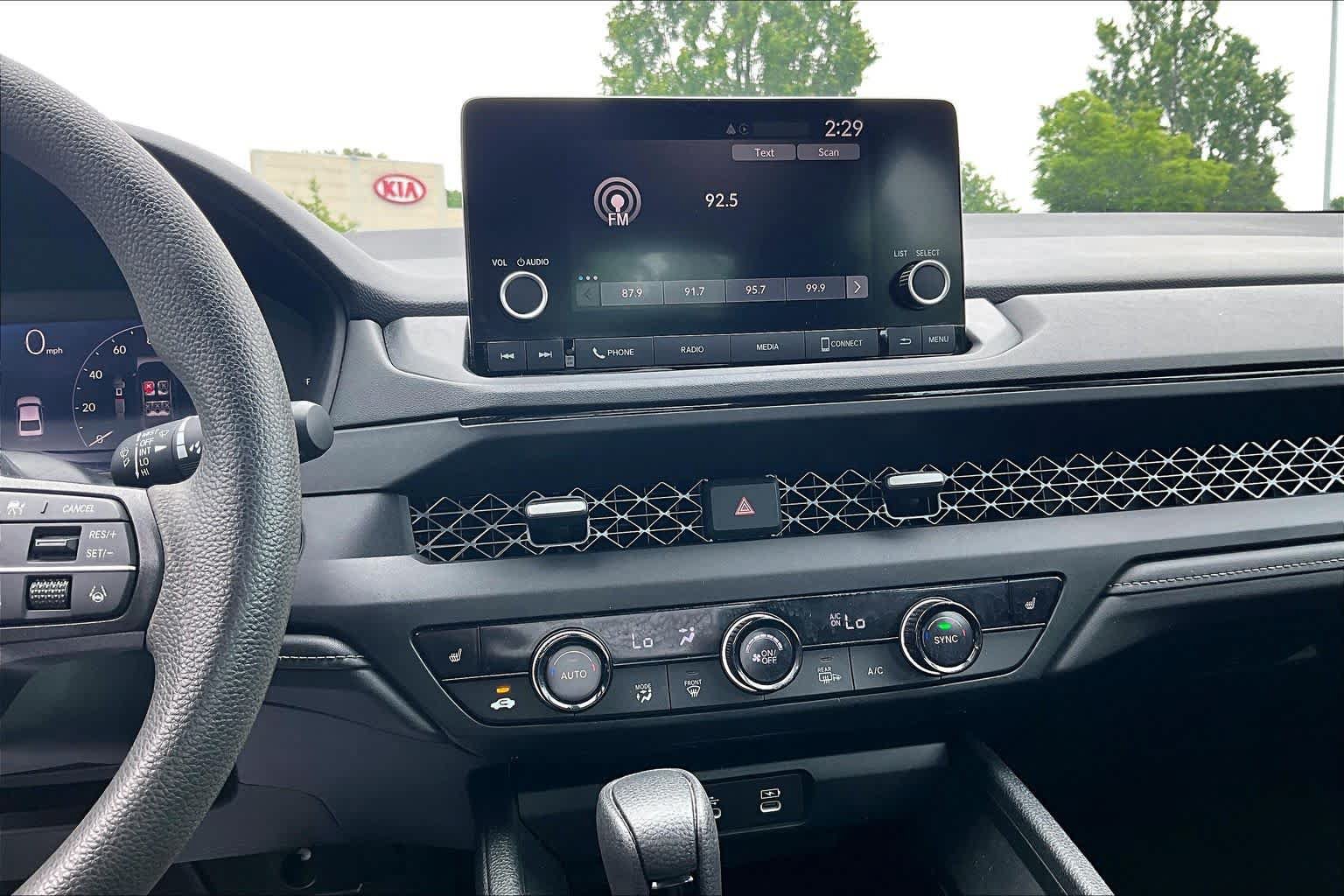 Used 2023 Honda Accord EX image 36
