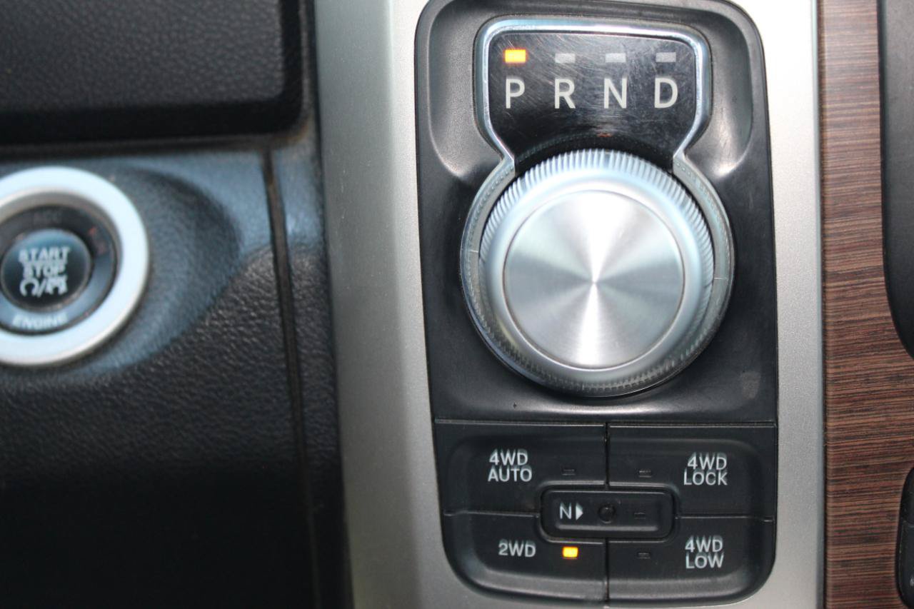 Used 2016 RAM 1500 Laramie w/ Convenience Group AWD/4WD image 27