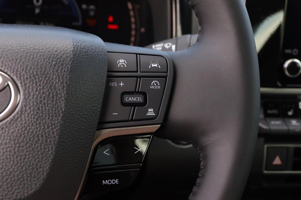 New 2026 Toyota Camry LE image 12