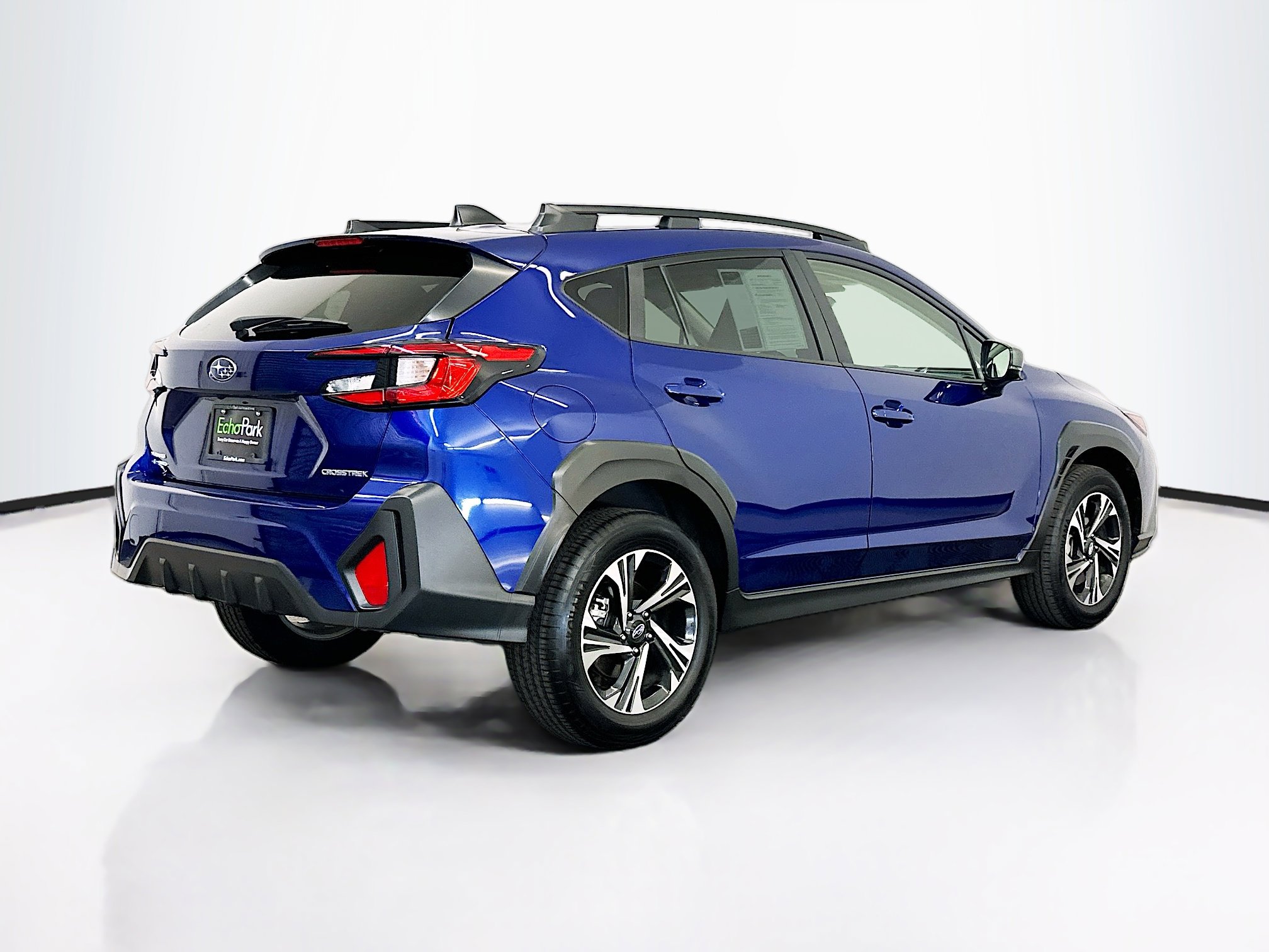 Used 2025 Subaru Crosstrek 2.0i Premium AWD/4WD image 9
