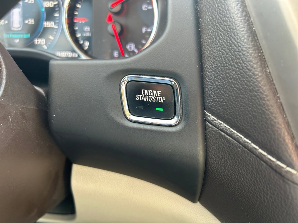 Used 2017 GMC Acadia Denali w/ LPO, Cargo Package image 20