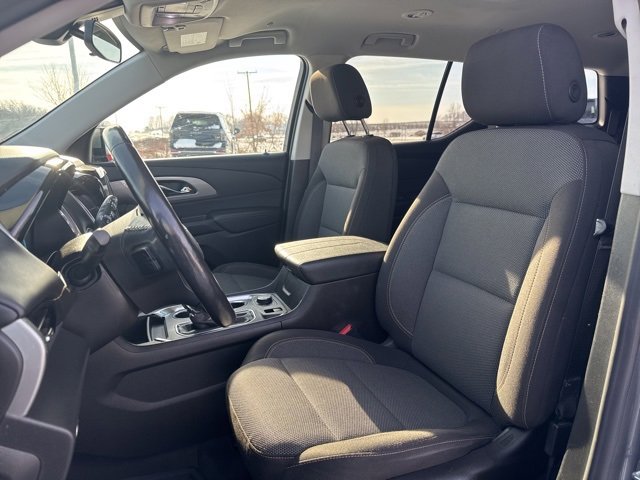 Used 2020 Chevrolet Traverse LT w/ Driver Confidence II Package image 10