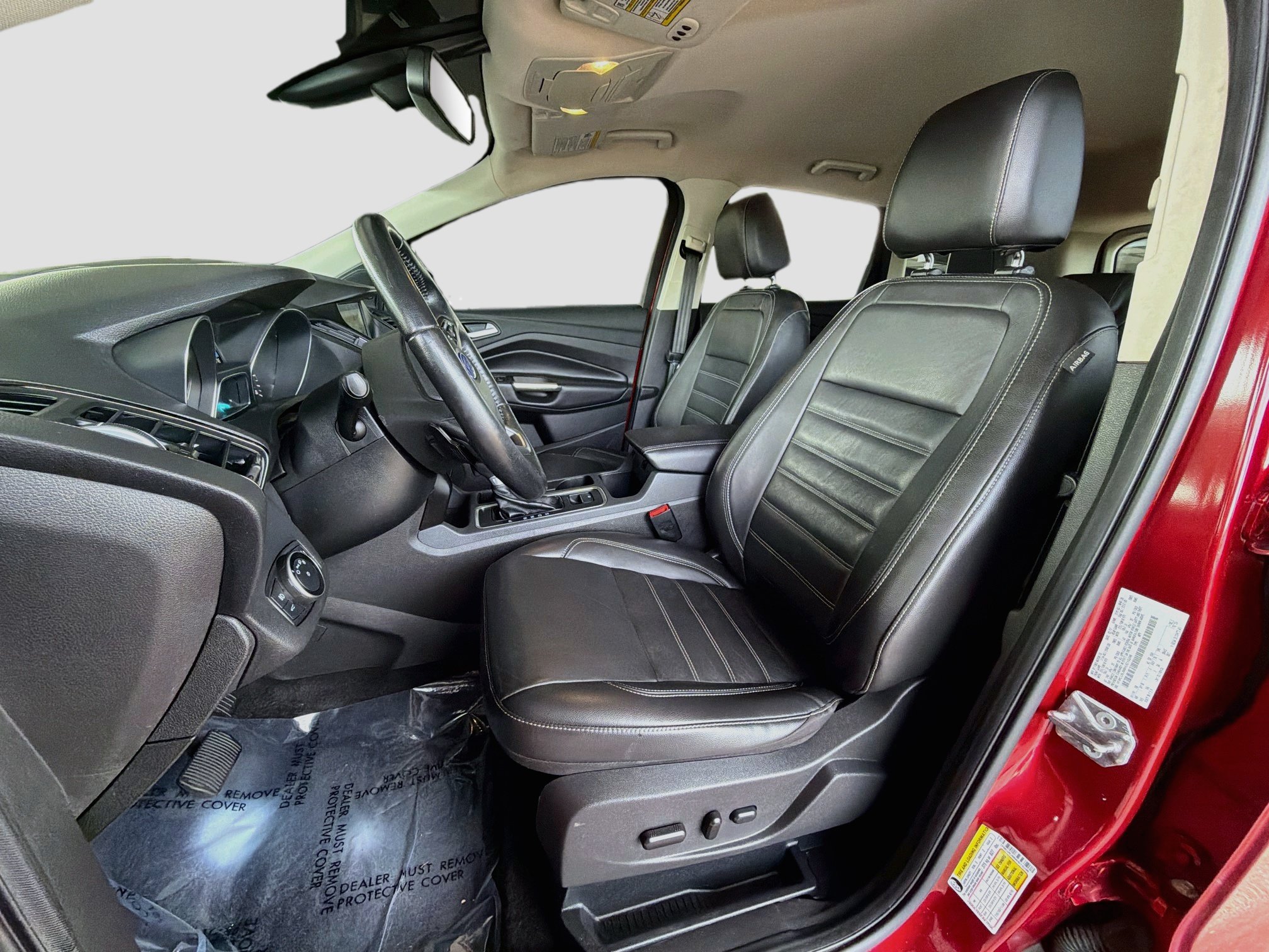 Used 2017 Ford Escape Titanium AWD/4WD image 13