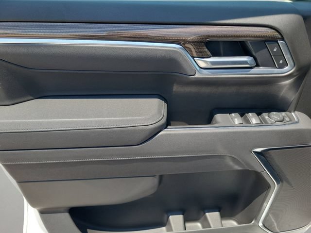 Used 2026 Chevrolet Silverado 1500 RST w/ LPO, Dark Essentials Package RWD image 24