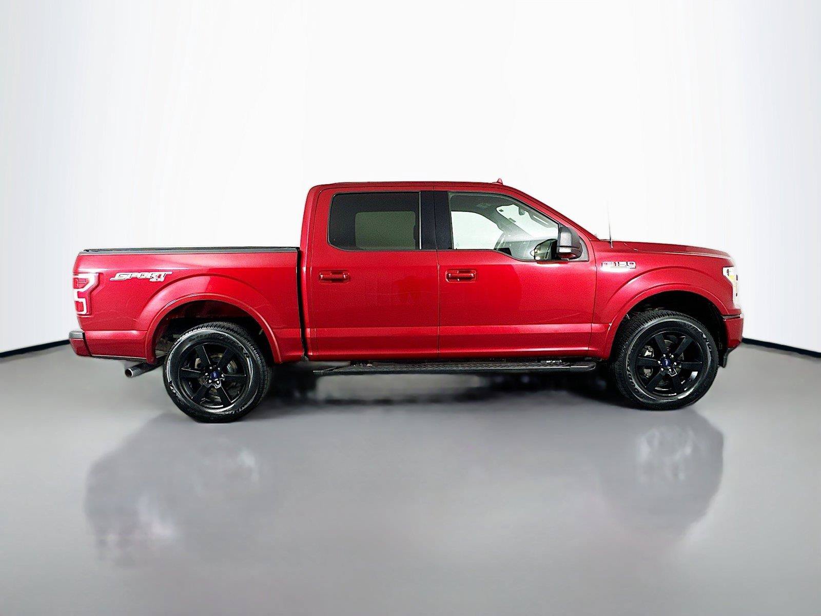 Used 2018 Ford F150 XLT w/ Equipment Group 302A Luxury AWD/4WD image 17