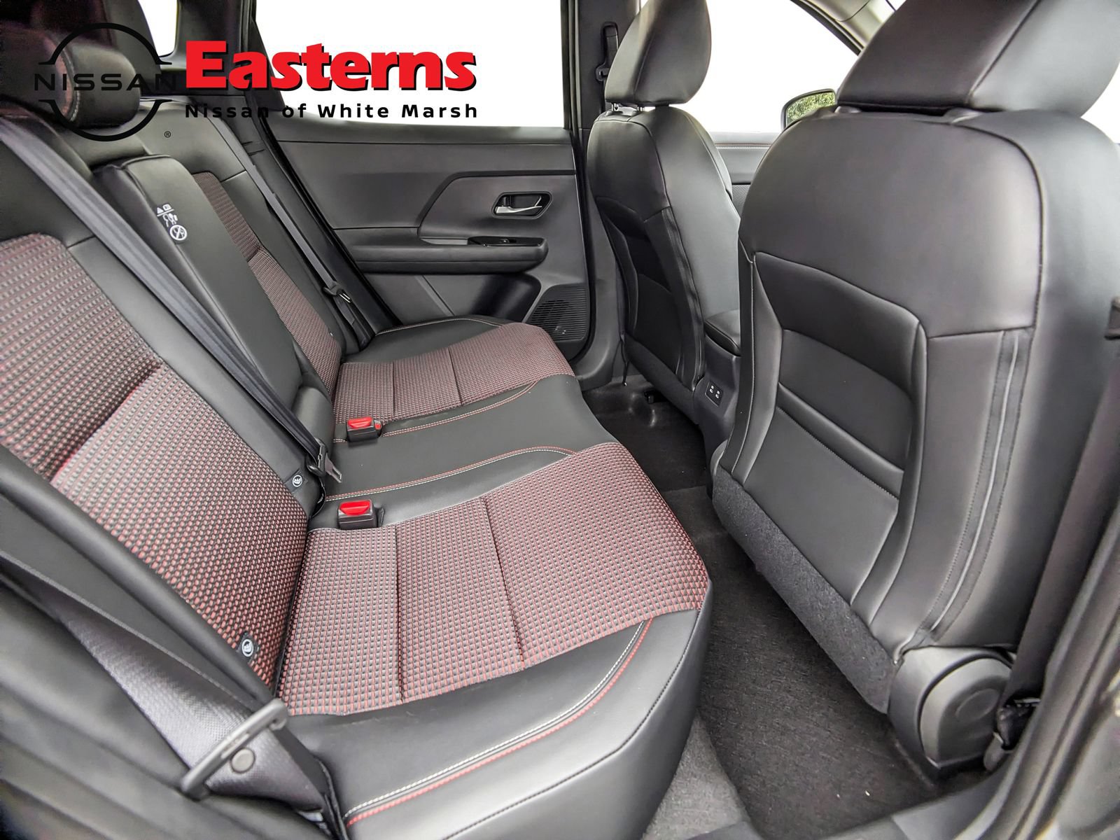 New 2026 Nissan Kicks SR w/ Cold Weather Package AWD/4WD image 23