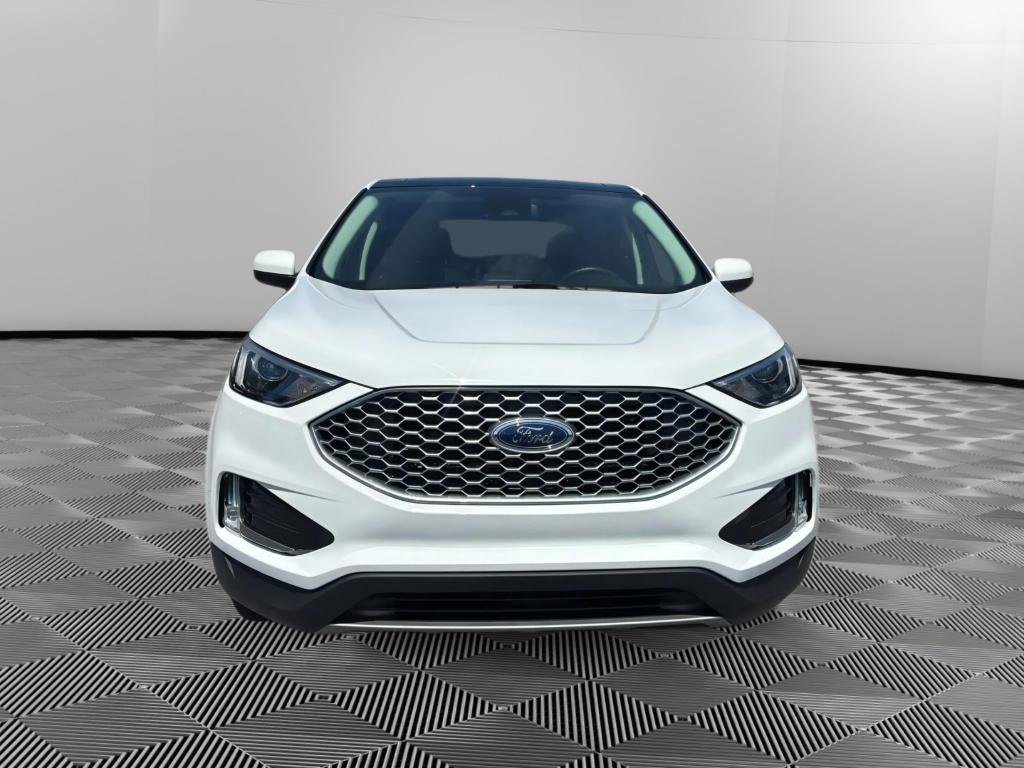 Used 2024 Ford Edge SEL w/ Convenience Package AWD/4WD image 7