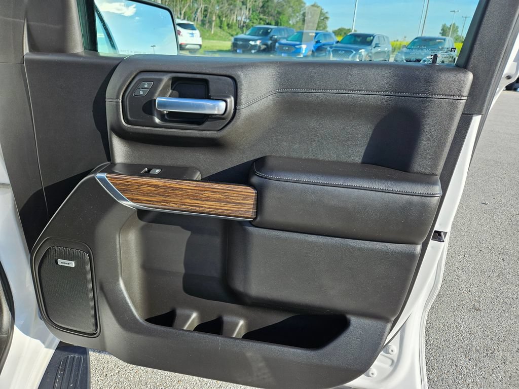 Used 2019 Chevrolet Silverado 1500 High Country w/ Technology Package AWD/4WD image 33