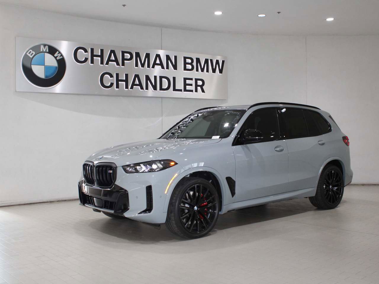 New 2026 BMW X5 M60i
