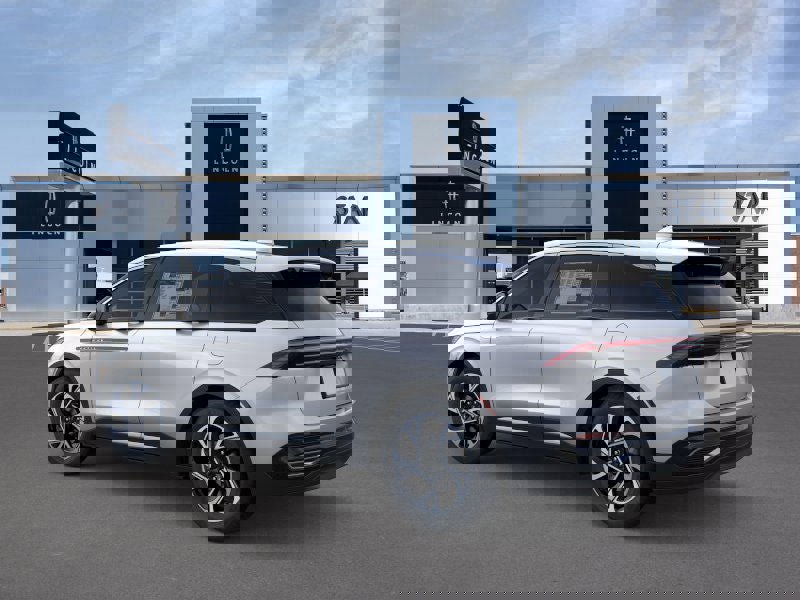 New 2026 Lincoln Nautilus Premier w/ Equipment Group 102A image 4