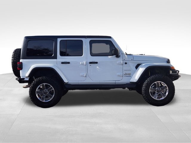 Used 2022 Jeep Wrangler Unlimited Sahara w/ Cold Weather Group AWD/4WD image 10