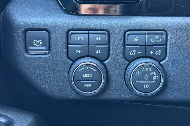 New 2026 Chevrolet Silverado 3500 High Country w/ Technology Package image 31