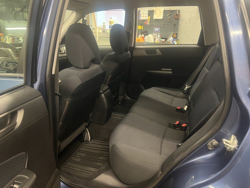 Used 2012 Subaru Forester 2.5X image 7