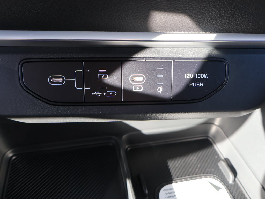 New 2027 Kia Carnival SX FWD image 28