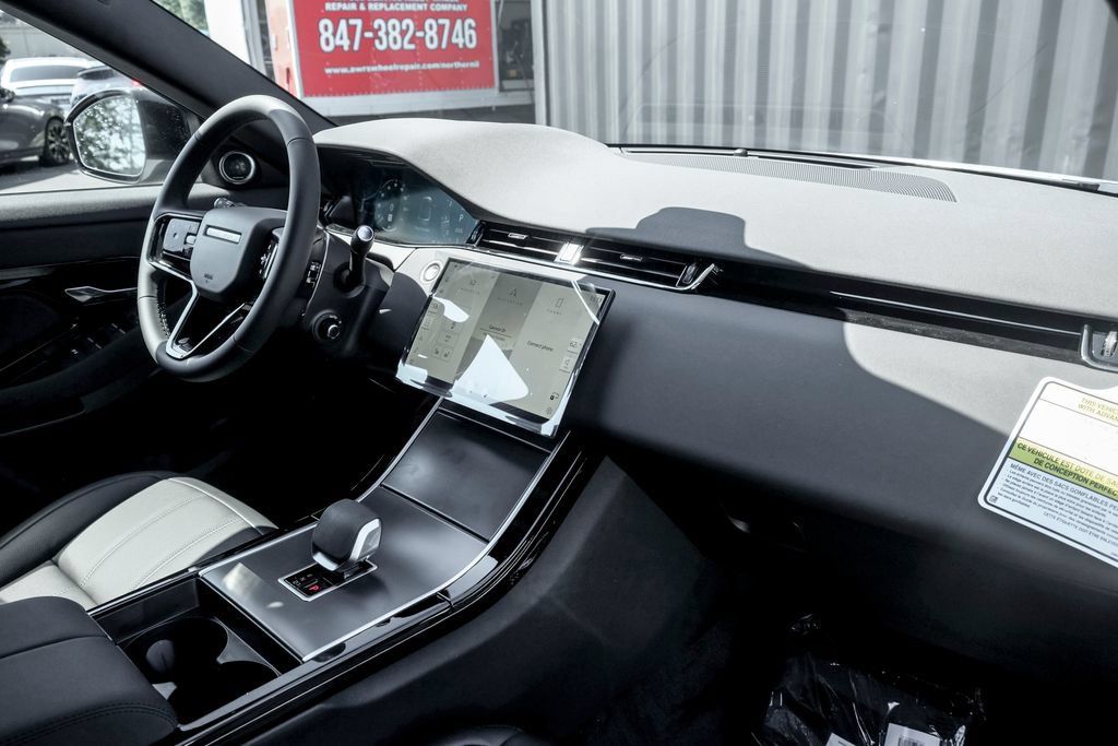 New 2026 Land Rover Range Rover Evoque S AWD/4WD image 21