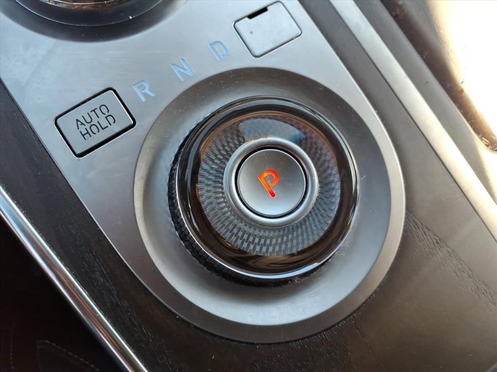 Used 2023 Genesis GV80 2.5T w/ Advanced Package image 23