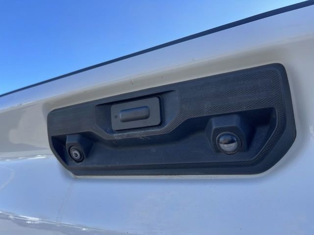 Used 2024 Chevrolet Silverado 2500 LT image 8