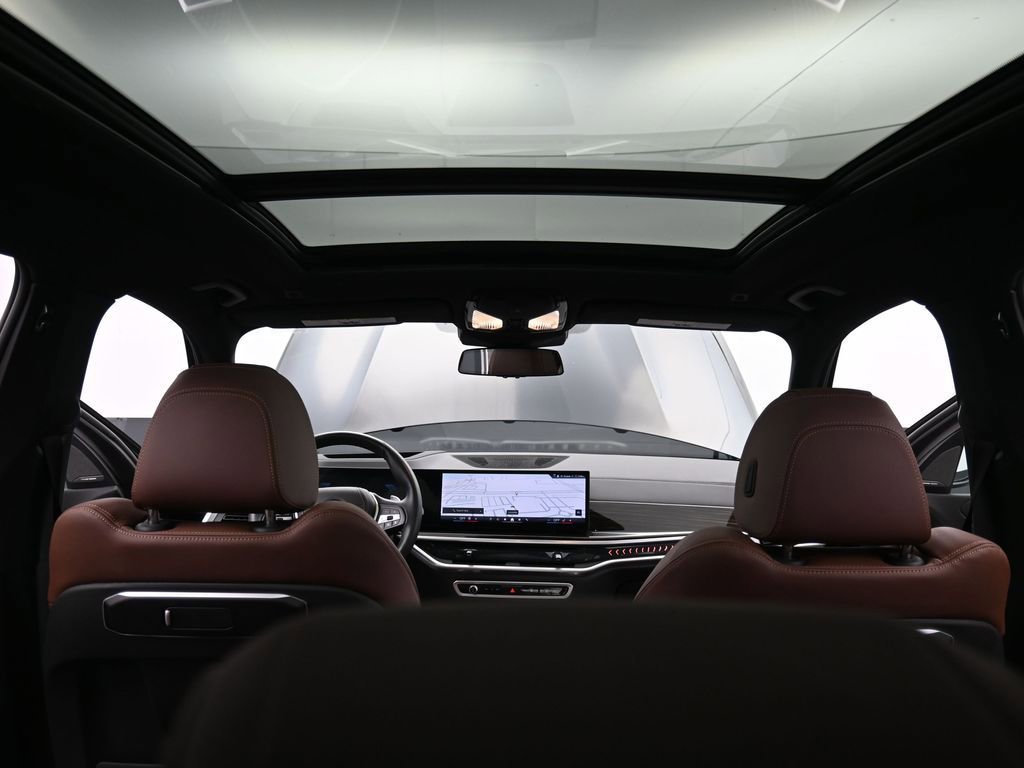 Used 2024 BMW X5 xDrive40i w/ Premium Package image 18